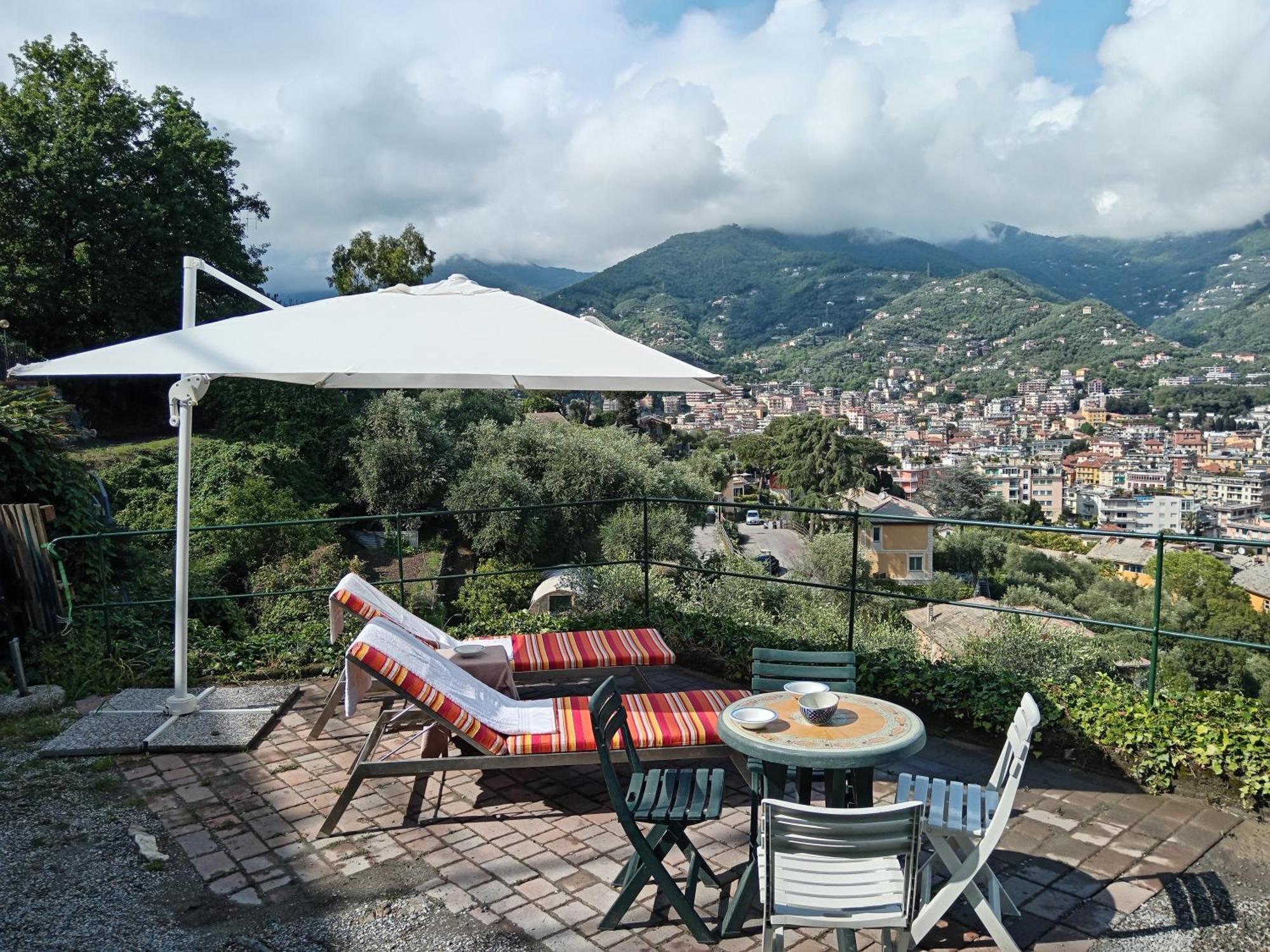 Sunrise Villa Рапало Стая снимка